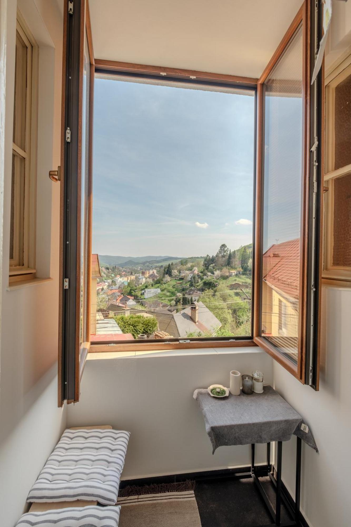Romantic Apartment In The City Centre Banska Stiavnica Exterior photo