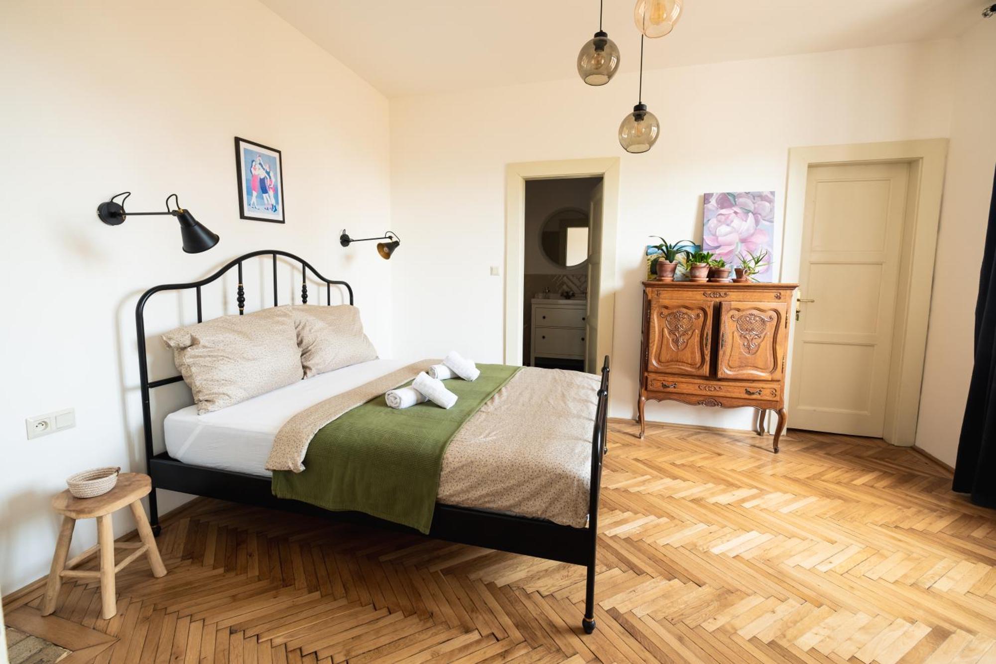 Romantic Apartment In The City Centre Banska Stiavnica Exterior photo